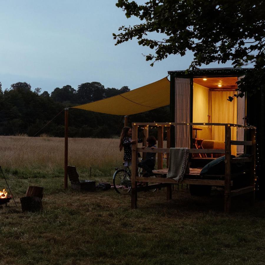 Abbeyfield Horsebox Glamping Hotel Morpeth Exterior photo