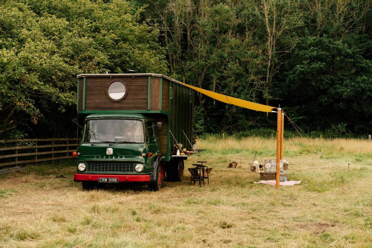 Abbeyfield Horsebox Glamping Hotel Morpeth Exterior photo