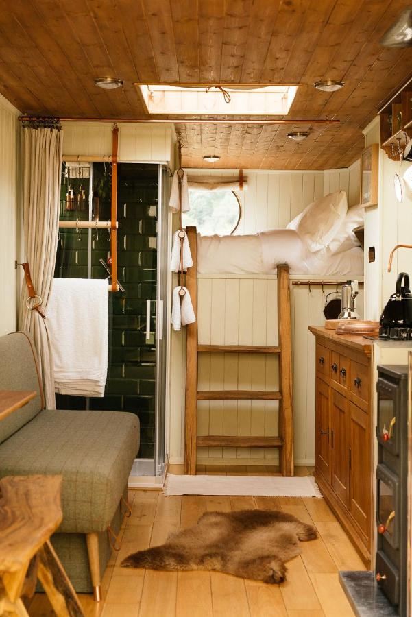 Abbeyfield Horsebox Glamping Hotel Morpeth Exterior photo